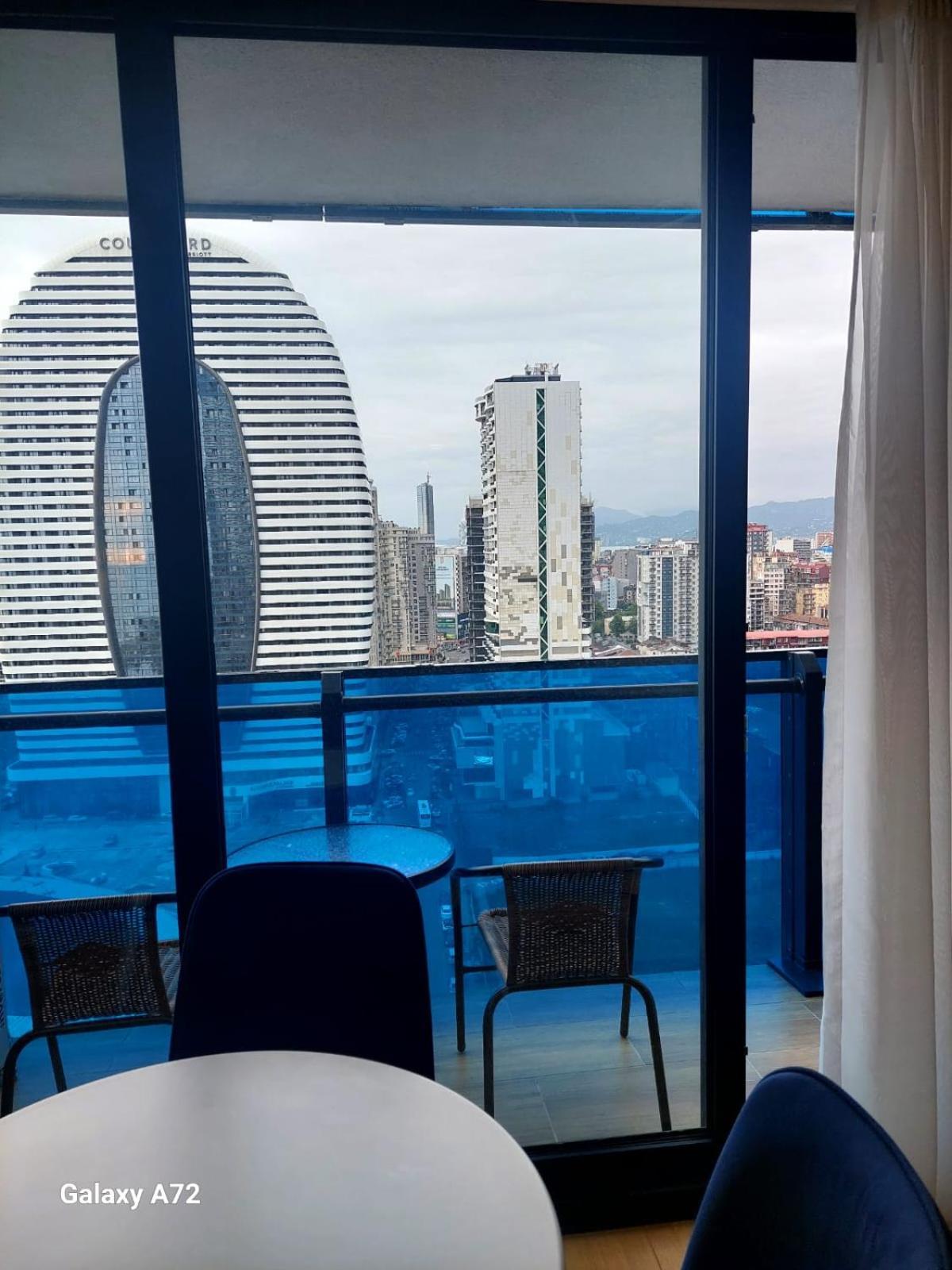 Natalia -Apartments In - Orbi City Батуми Экстерьер фото
