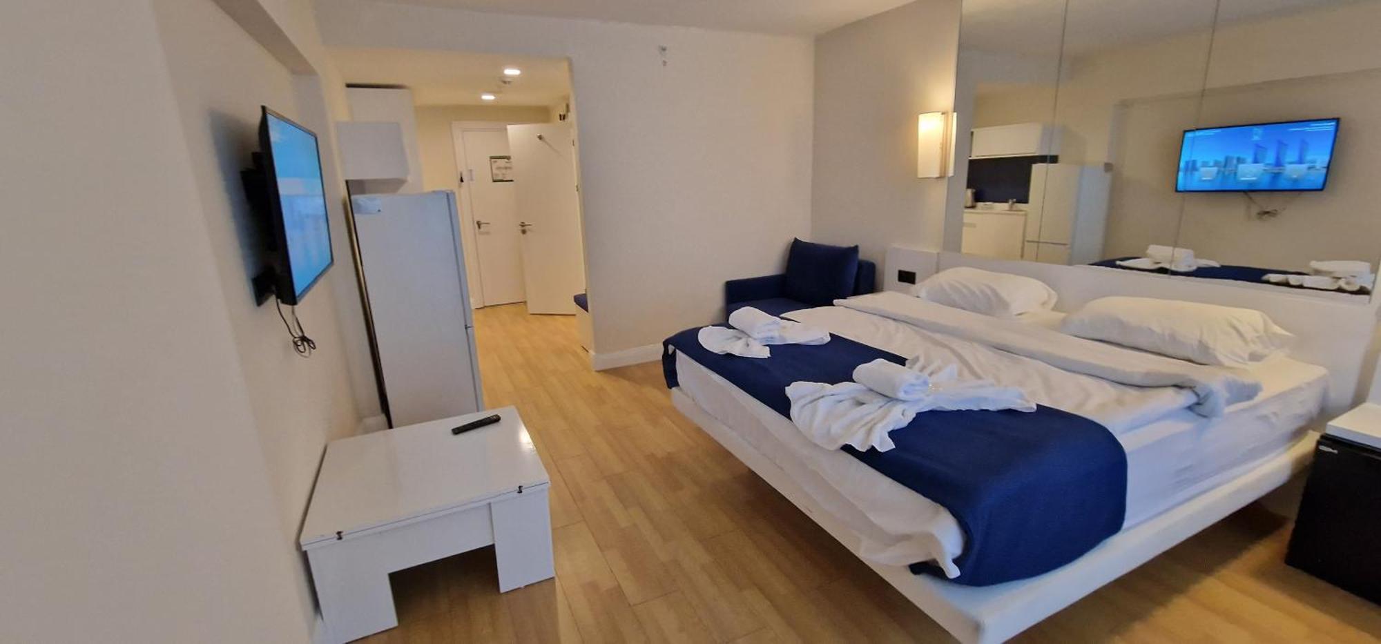 Natalia -Apartments In - Orbi City Батуми Экстерьер фото