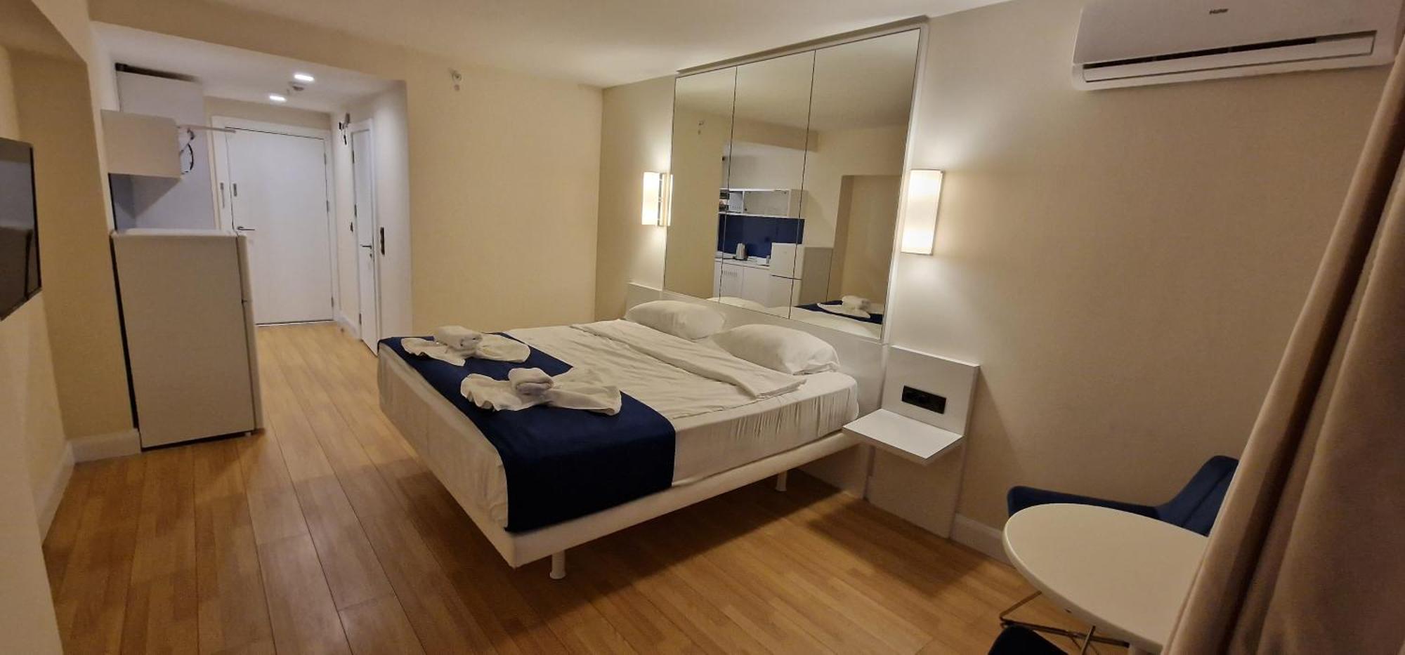 Natalia -Apartments In - Orbi City Батуми Экстерьер фото