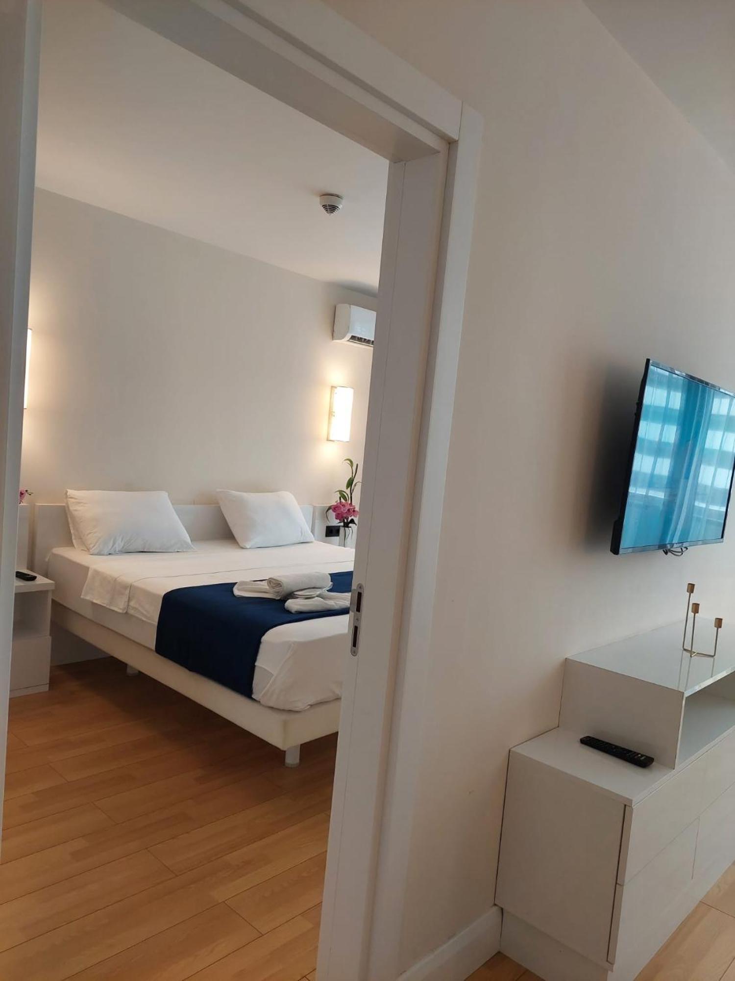 Natalia -Apartments In - Orbi City Батуми Экстерьер фото