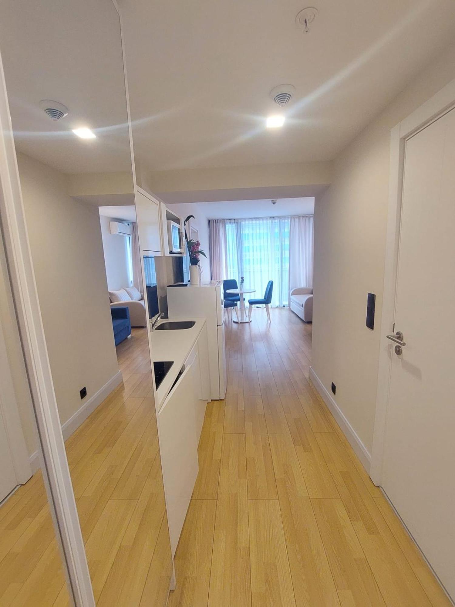 Natalia -Apartments In - Orbi City Батуми Экстерьер фото
