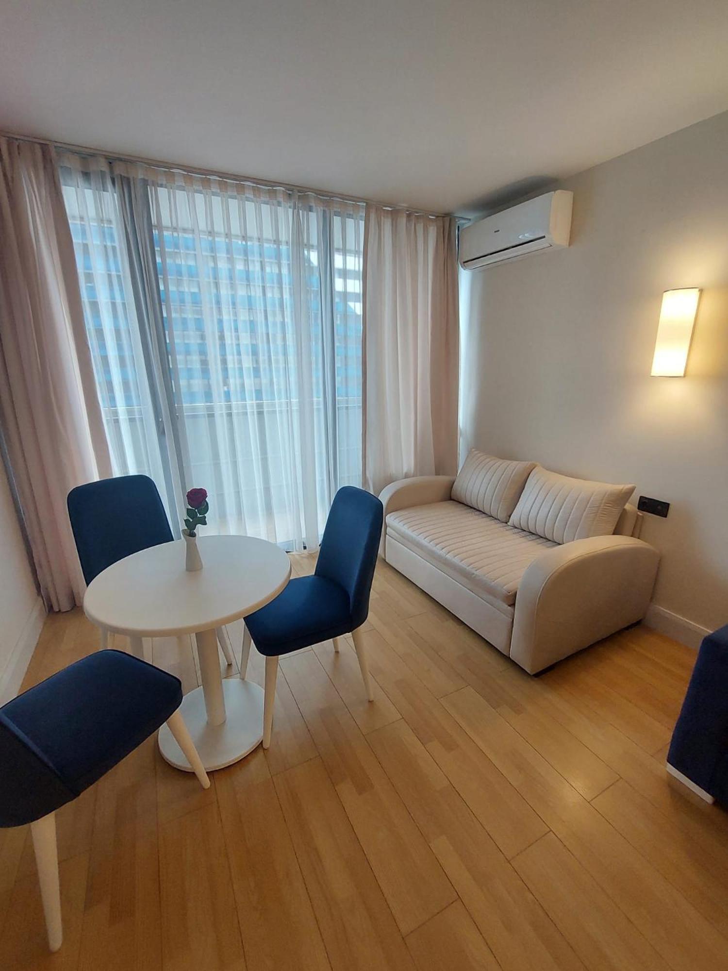 Natalia -Apartments In - Orbi City Батуми Экстерьер фото