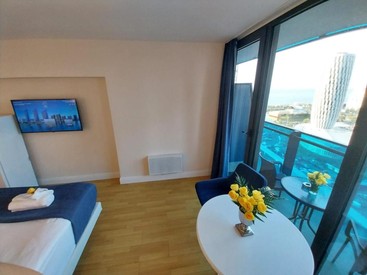 Natalia -Apartments In - Orbi City Батуми Экстерьер фото
